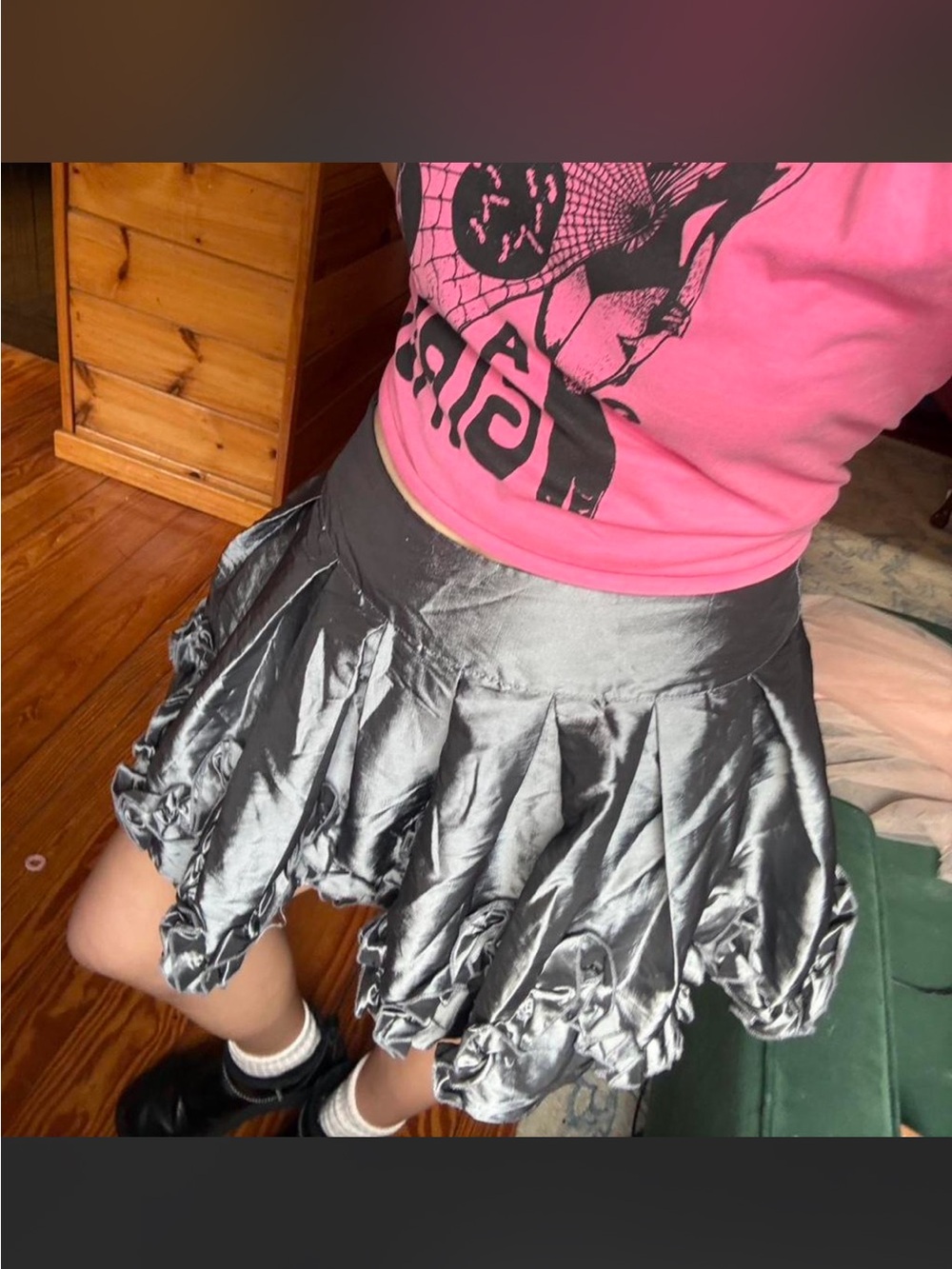 Shiny iridescent pleated mini skirt size M